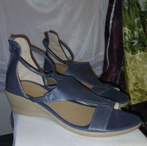 Stylish Gray Wedge Sandals